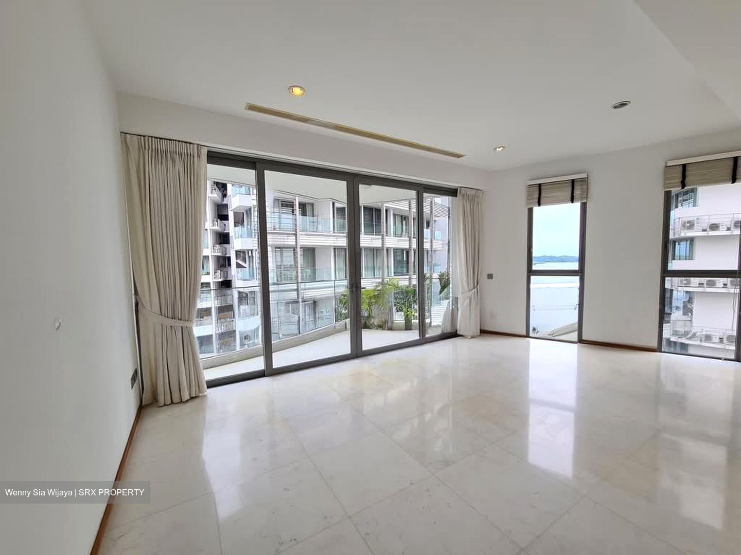 The Oceanfront @ Sentosa Cove (D4), Condominium #596314461